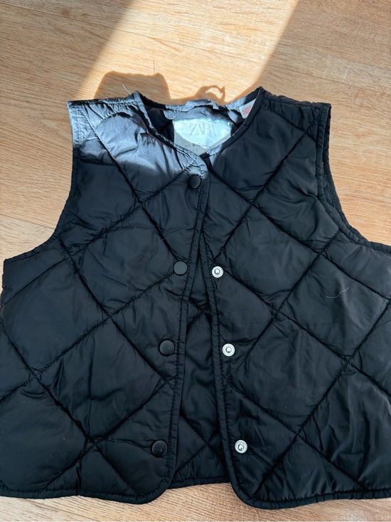 Zara Other - Zara Black Quilted Sleeveless Vest